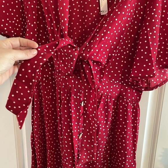 Dress - Picture 2 of 2